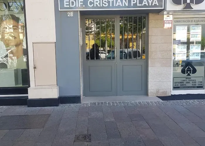 Bonito Apto Cristian Playa By Paramount Holidays * 阿罗纳